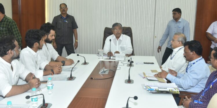 Minister Chandrakant Patil