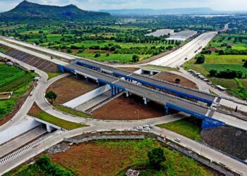 समृद्धी महामार्ग