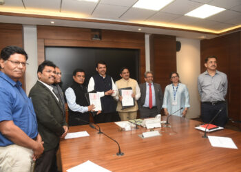 टाटा मोटर्स आणि रोजगार हमी योजना विभाग यांच्यात सामंजस्य करार 1 (1)